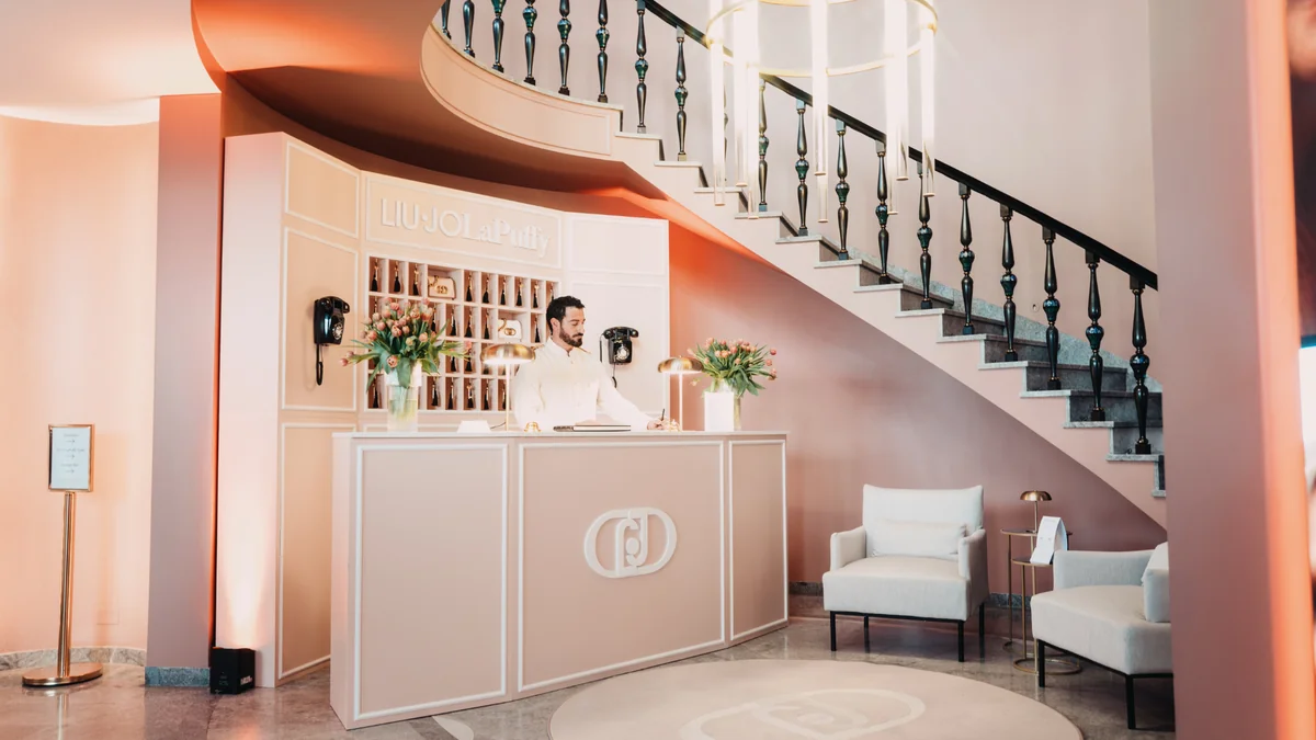 La Puffy Hotel