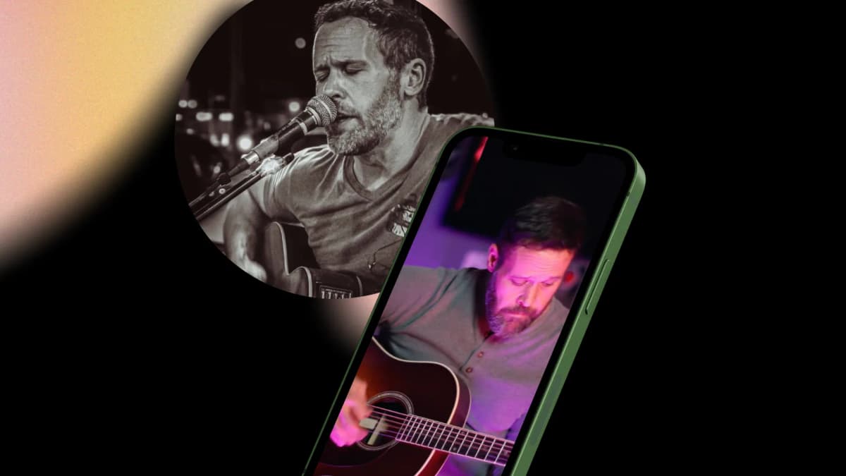 Singer from the US earns over $10k in one month of TikTok LIVE