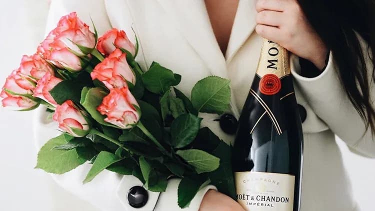Brut Imperial Non Vintage Champagne-3