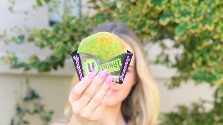 V Donut with Guarana!-1