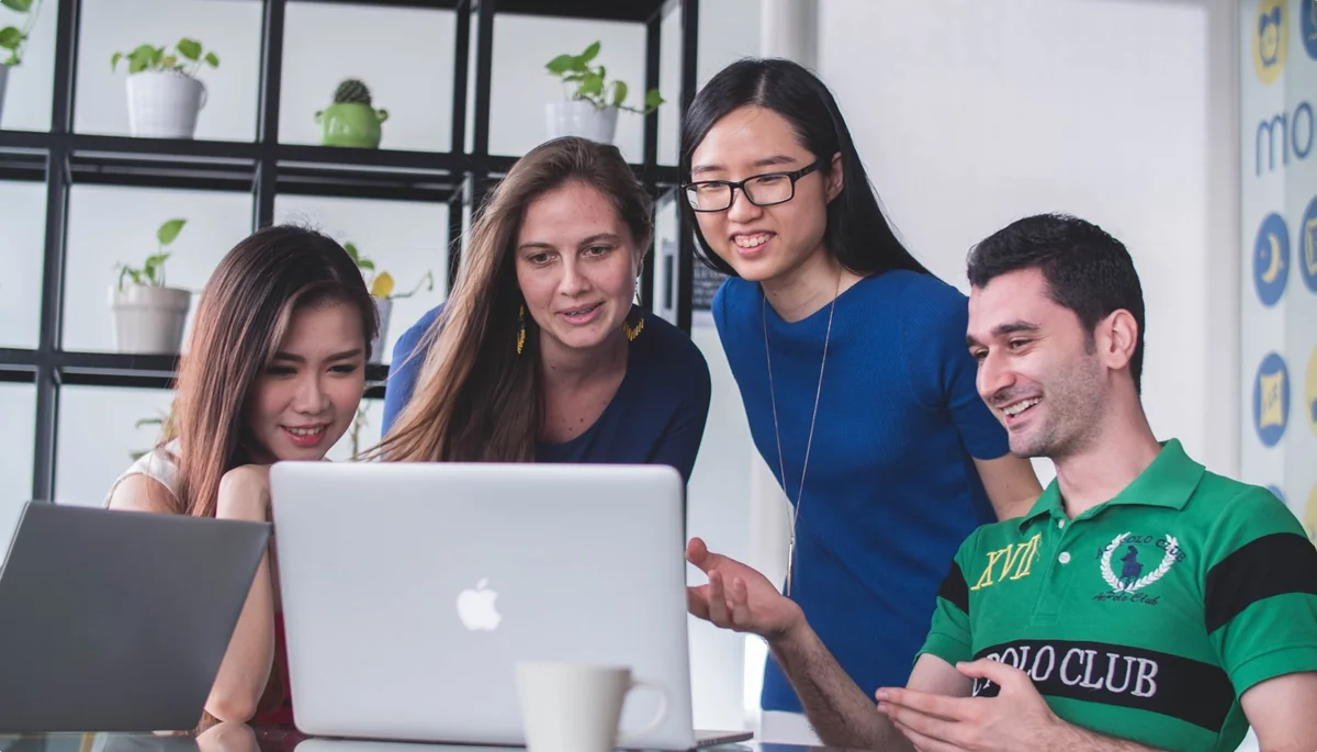 Social listening and monitoring solution for multiple client accounts across various industries including crisis management and competitor insights