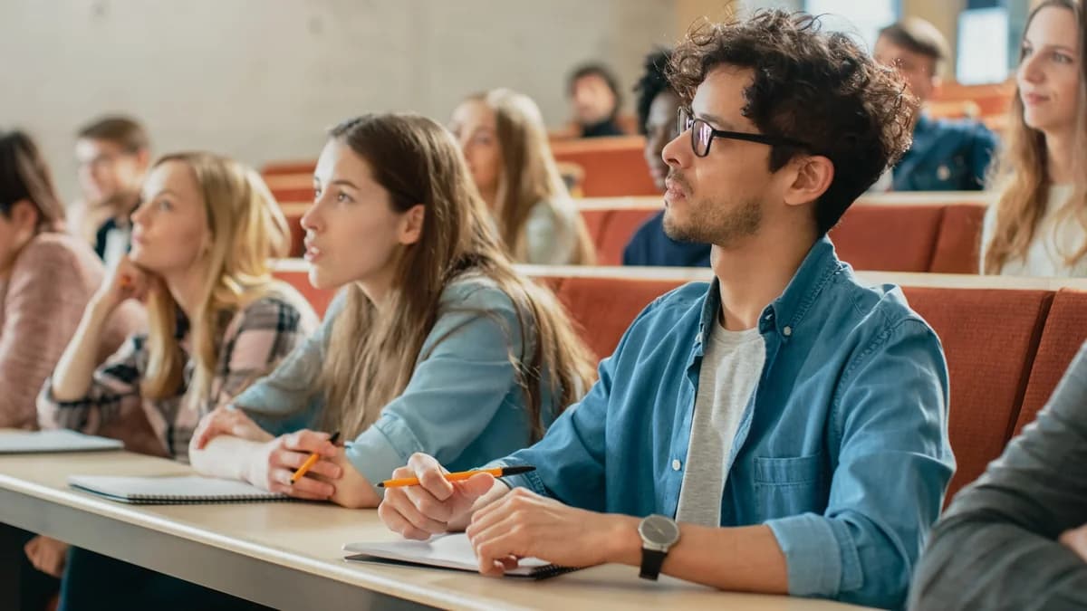 University of Waterloo unified 30+ departments' social media