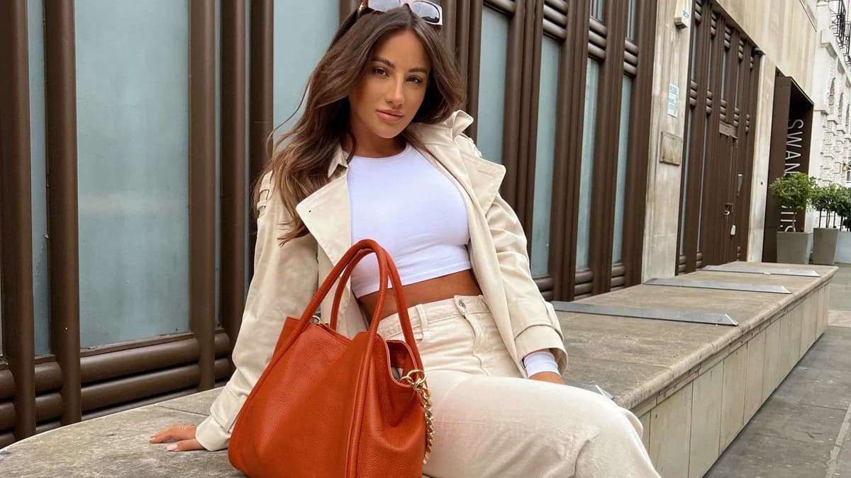 Russell & Bromley gets 452k impressions, 14.3% engagement